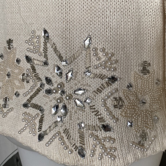 REDUCED 🪷Vtg “Gantos”knit Cardigan sweater with beads/pearls/bling - Picture 7 of 17